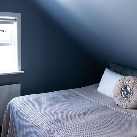 Inni - Boutique Apartments Hveragerdi Δωμάτιο φωτογραφία